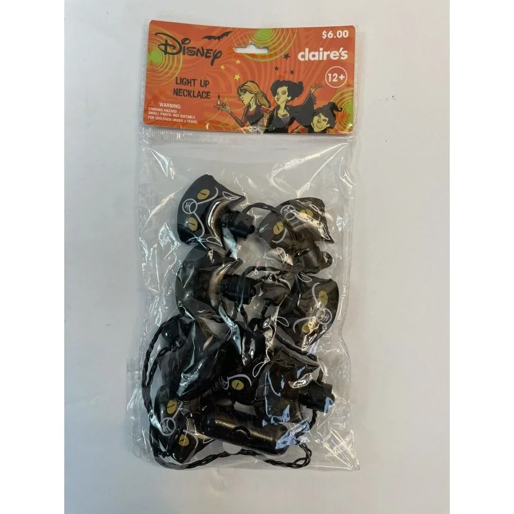 2 Disney Claire’s Halloween Hocus Pocus Light Up Necklace Black Cat Pair